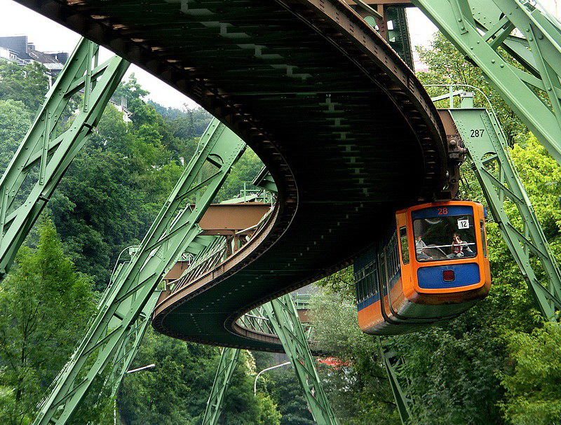 WTL Schwebebahn PICT0687 (10)_BildgrÃ¶ÃŸe Ã¤ndern.jpg - Die Schwebebahn